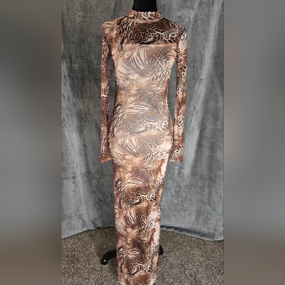 Chic Animal Print Long Sleeve Dress